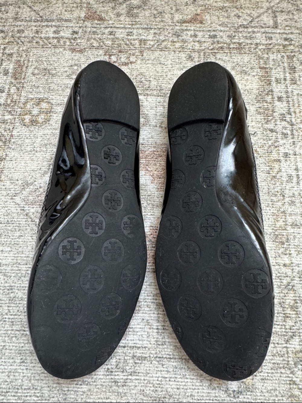Tory Burch Black Patent Leather Reva Ballet Flats Sz 9 - Picture 4 of 6